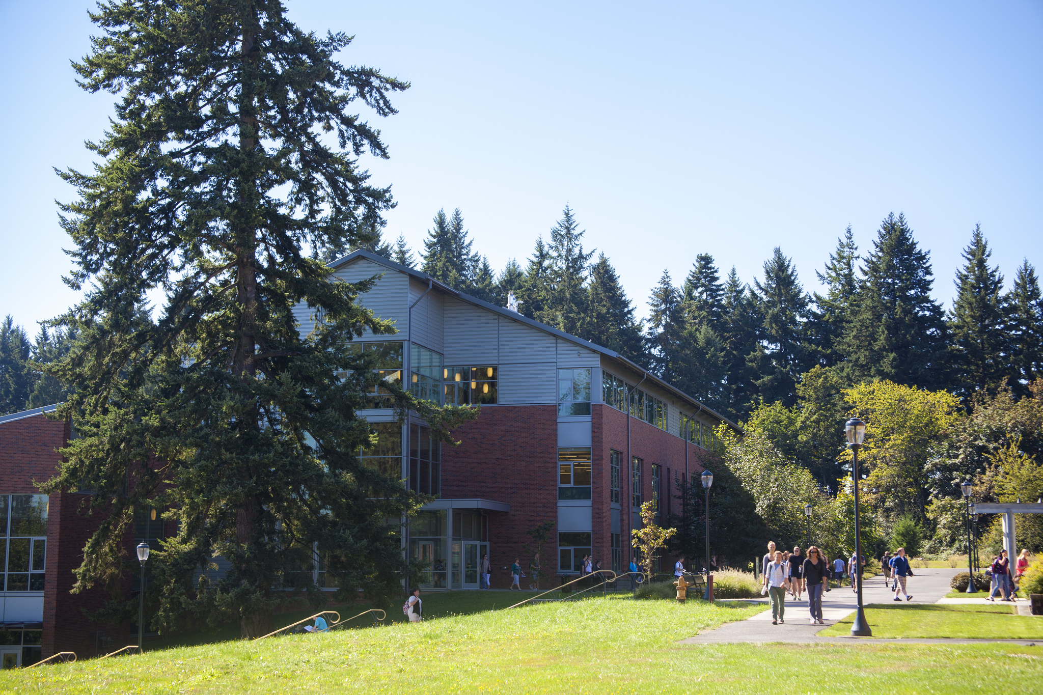 Building on WSU Vancouver campus