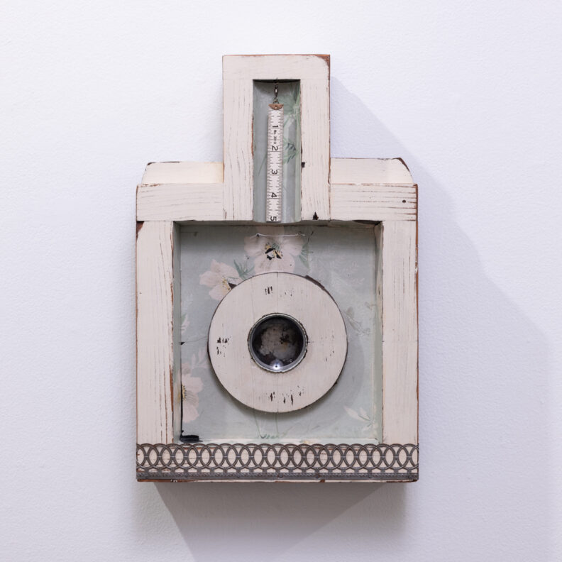 Making History sculpture by Mary e Clark