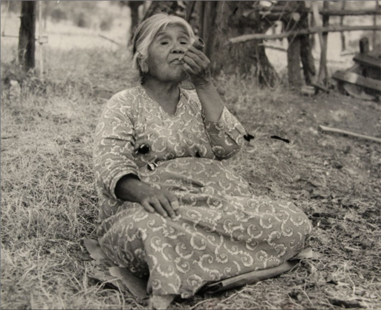 Yokuts woman smoking pipe - Maggie Icho 1945 - Wikchamni - Clifford Relander photo