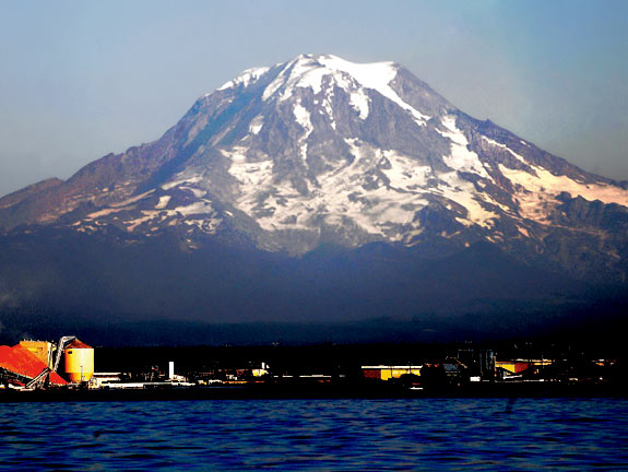 Mount Rainier from Tacoma's waterfront.