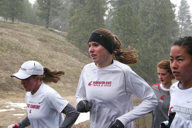 Marisa Sandoval Lamb with other runners