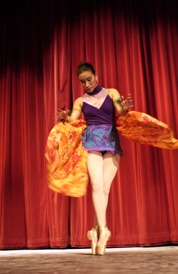 WSU Dancer Mia Song Swartwood