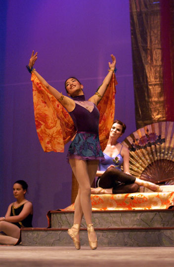 WSU Dancer Mia Song Swartwood