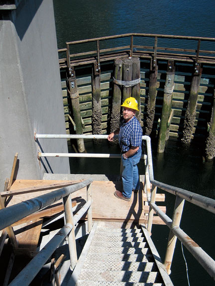 Hans Breivik on Hylebos bridge in Tacoma