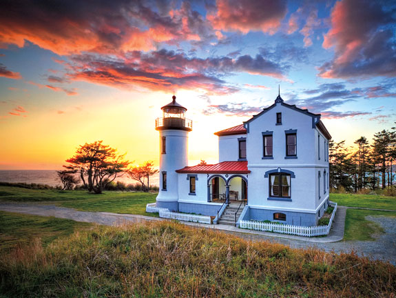 Admiralty Head Lighthouse