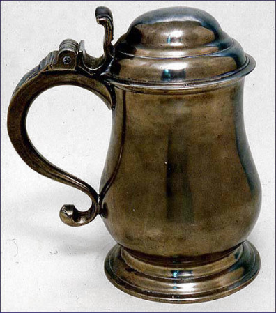Pewter tankard made probably made by Swedish immigrant John Andrew Brunstrom in Philadelphia c. 1781-1793. Courtesy Smithsonian National Museum of American History.