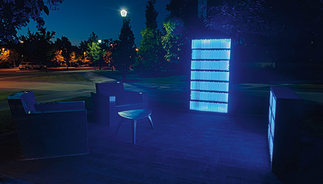 Light Reading by Peter Reiquam. Photo Zach Mazur