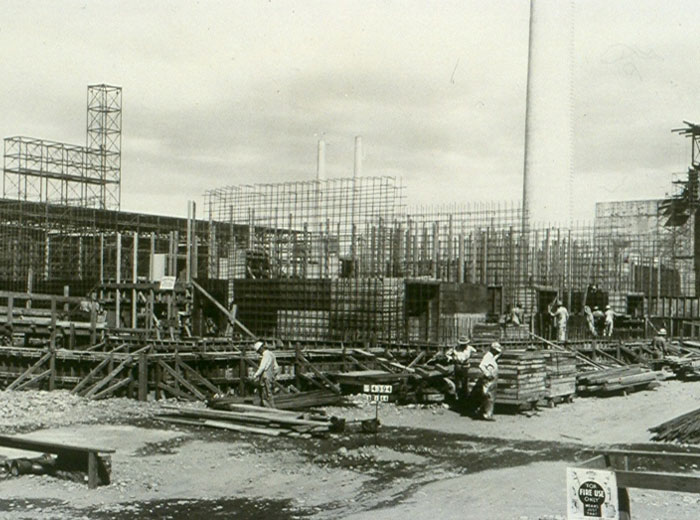 B Reactor Construction, 1944