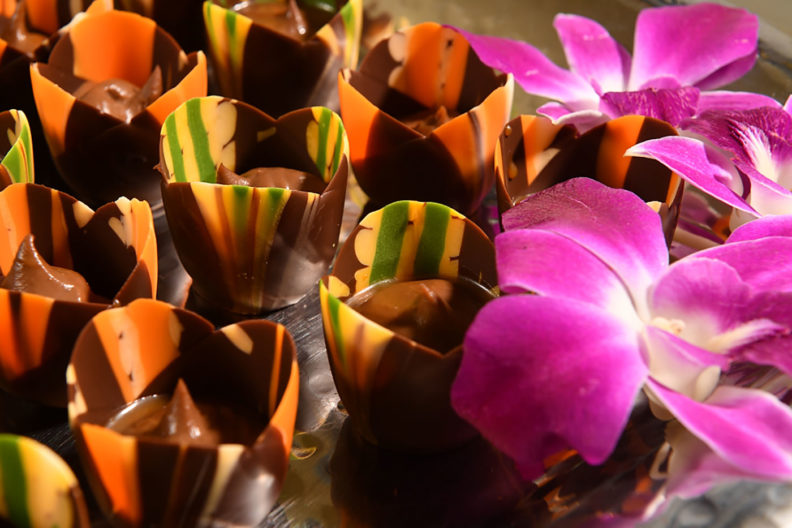 Chocolate Flan Flower Cups