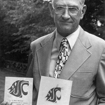 Randall Johnson with Cougar head drawings