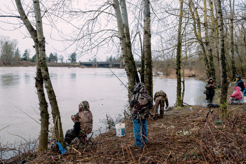Scene from the Columbia River Gorge - kids fishing