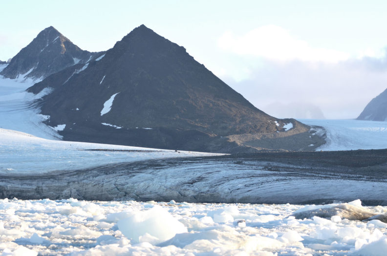 Rocks on Svalbard. Photo Debbie Lee
