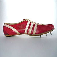 red track shoe