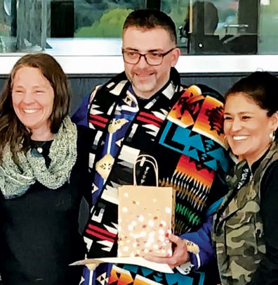 Barry Warren with Ti’tooqan Cuukweneewit project WSU faculty Francene Watson (at left) and Renée Holt.