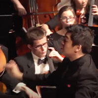 Danh Pham conducting symphony concert