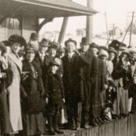People lined up for a train in Pullman, Washington, 1912