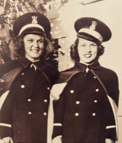 Alice Riley Davis with older sister
