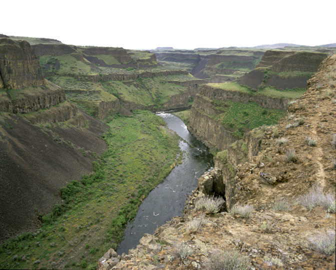 The walls of the canyon below Palouse Falls