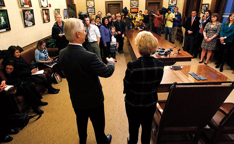 Sam Reed and Chris Gregoire speak to reporters