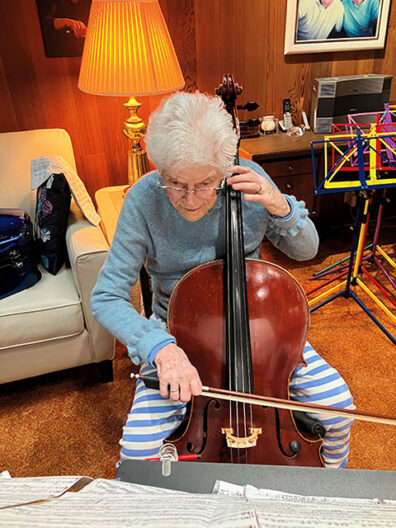 Frances Walton playing the cello