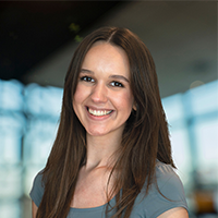 Headshot of Chloe Houser smiling