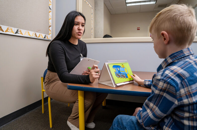 A Department of Speech and Hearing Sciences student works with a standardized patient at WSU’s new Autism and Neurodevelopmental Clinic in Spokane, which has helped fill a critical need for improved access to autism care in eastern Washington.