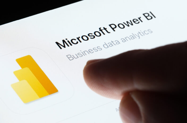 A screen showing the Microsoft Power logo.