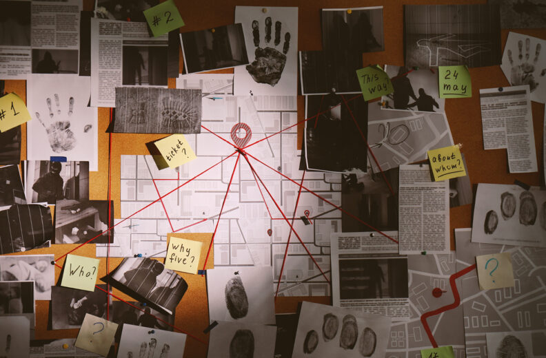 A crime investigation board displays maps, fingerprints, photographs, newspaper clippings, and handwritten notes connected by red string, with a central map marked by multiple locations.