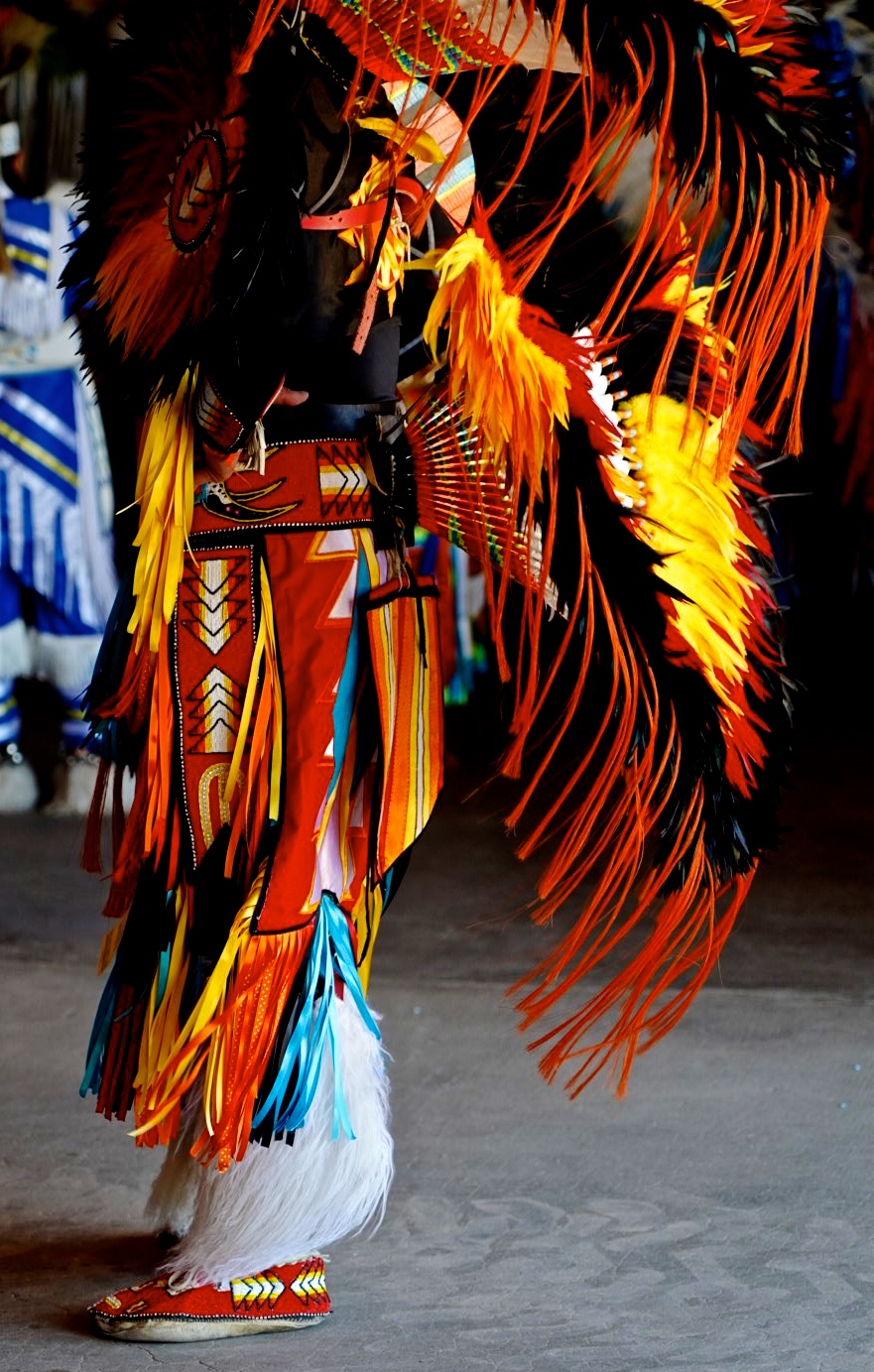 Traditional Native American clothing