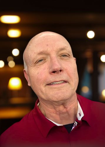 Bruce Amundson Headshot