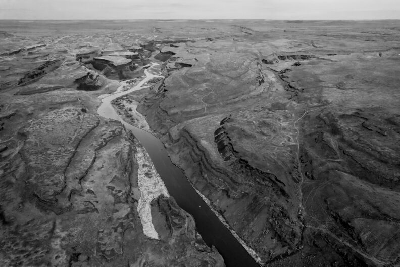 A black and white photo of the Palouse River Scablands from the air