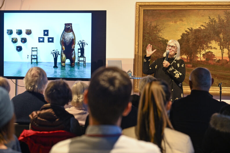 Image of Marilyn Lysohir’s artist talk in the Pavilion Gallery