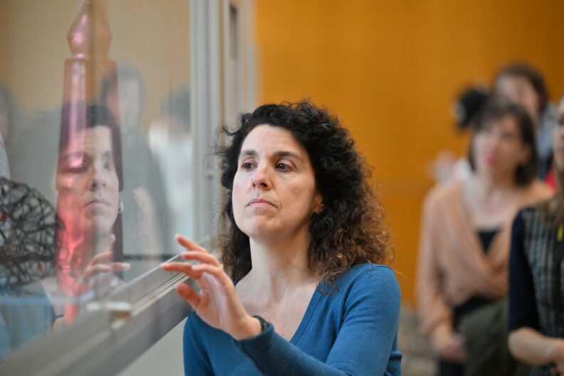 Image of people enjoying the Glass Tour with Dr. Hallie Meredith on 01/16/25