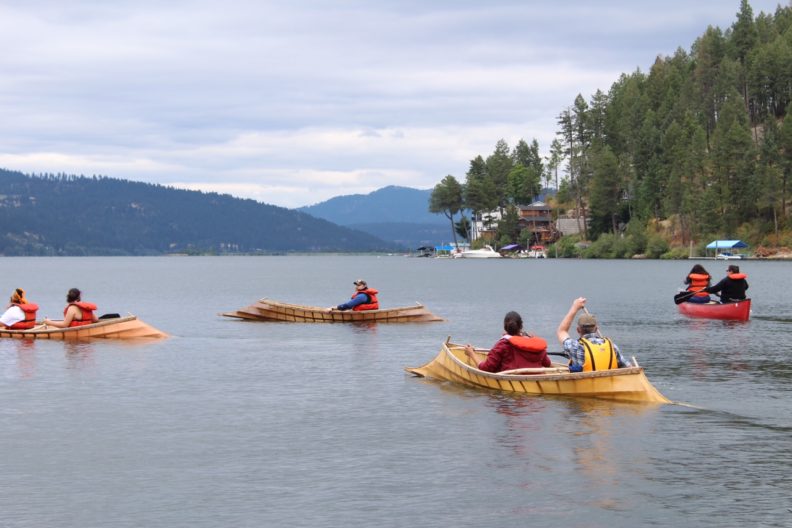 canoes on lake coeur d'alene