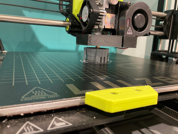 Photo: Creating the replica of Thor's hammer on the LulzBot Taz workhorse.