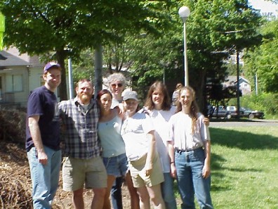 The UW class that completed this landscape renovation.