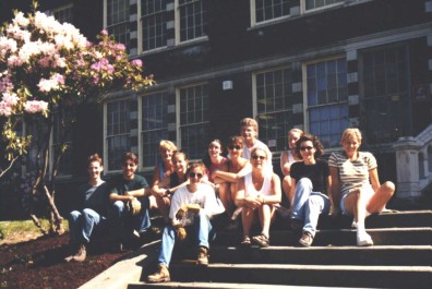 The UW students who worked on the stairs site (May 1999).