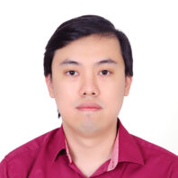 Headshot of Nghia Hoang.