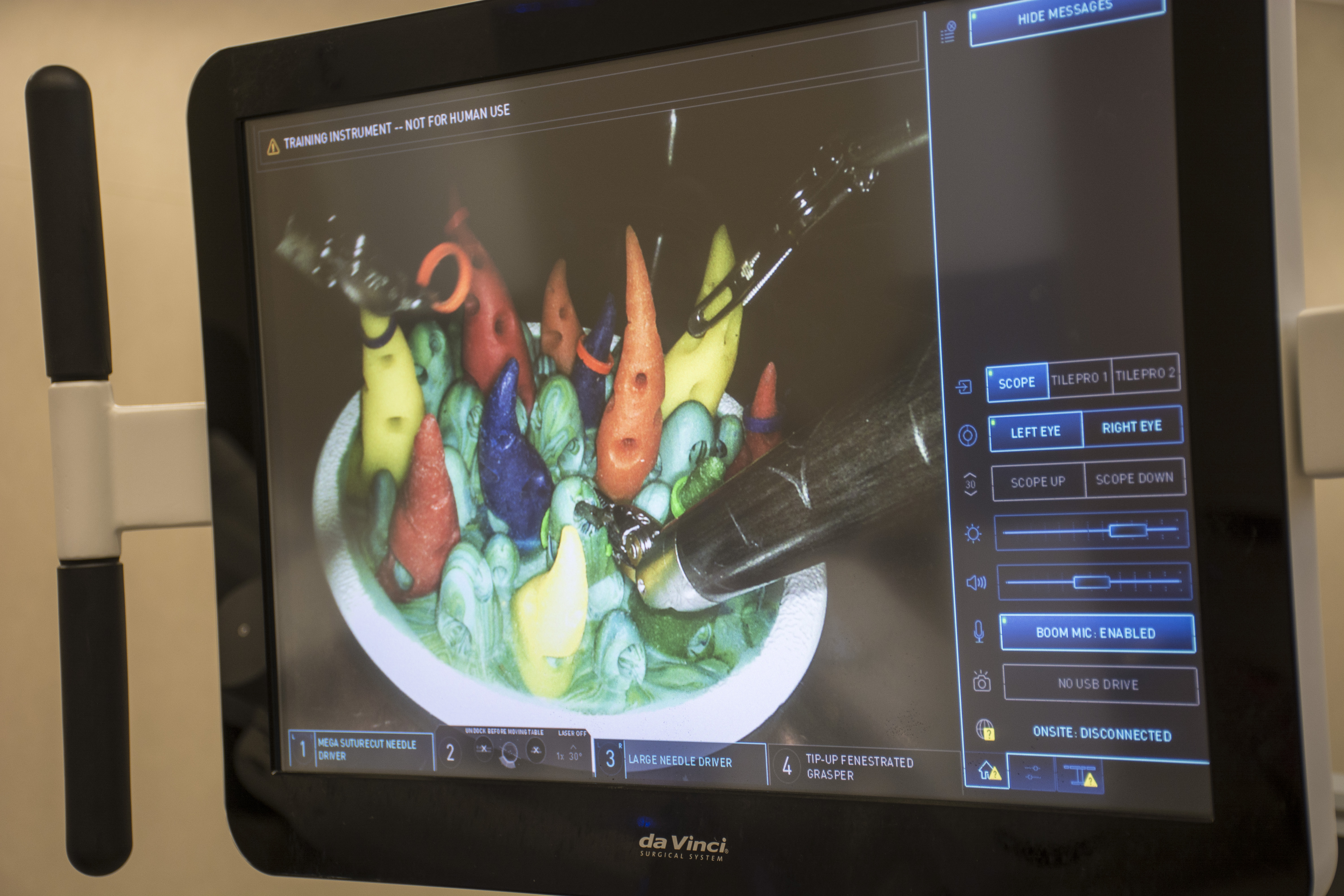 Da Vinci surgical robot visits WSU Spokane | News & Events ... Da Vinci surgical robot visits WSU Spokane | News & Events ...