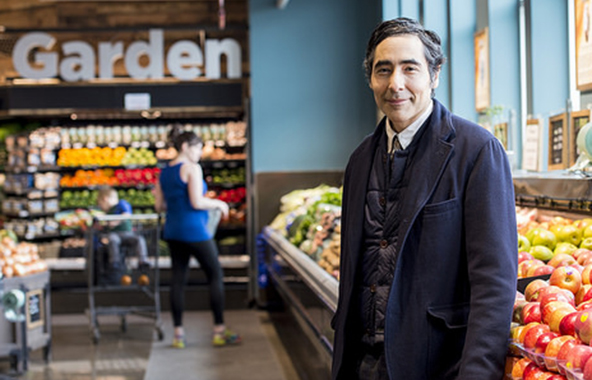 Dr. Pablo Monsivais at Fresh Basket grocery store