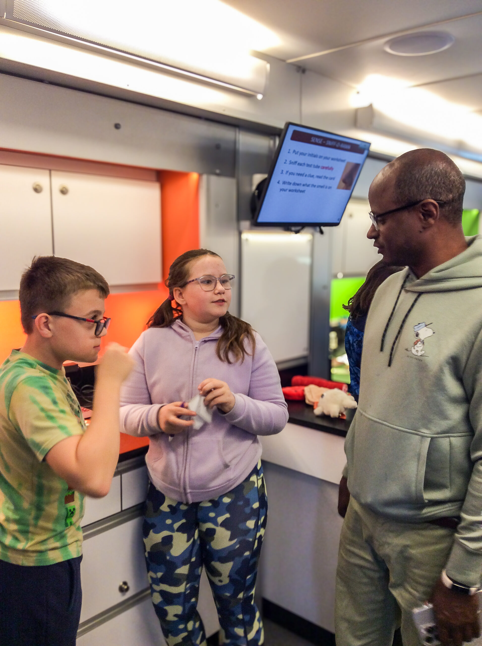 Yonas talking with the students.