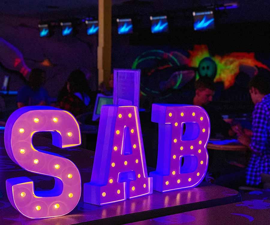 Bowling Nights Join your fellow VanCougs for comic bowling! Bring a friend and bowl for raffle tickets and the chance to win cool prizes. Bowling nights are held every month across the school year.