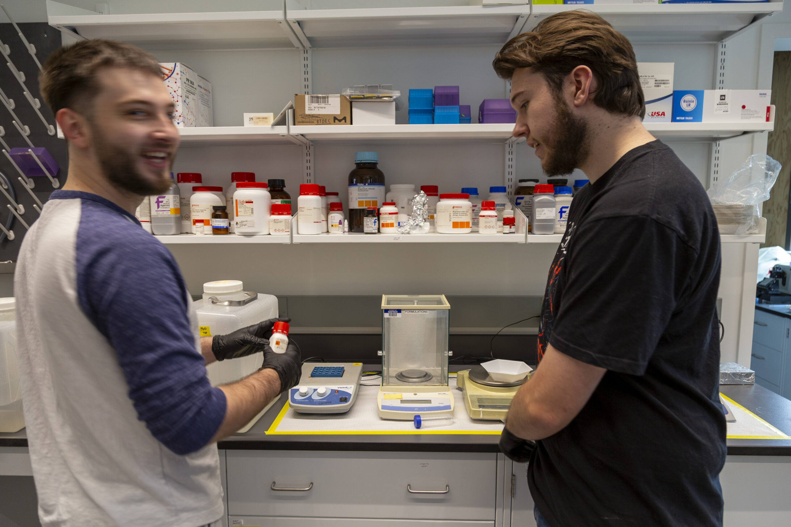 Students working on an experiment inside a WSU Vancouver chemistry laboratory