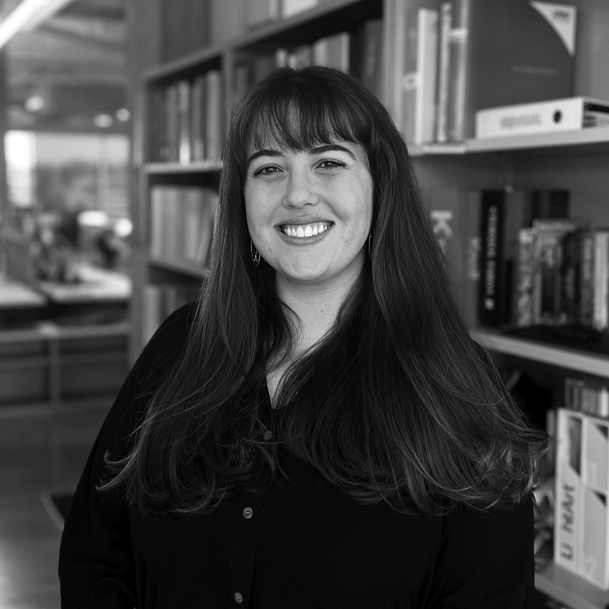 Headshot of Michelle Swedlow.