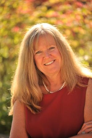 Dean Candis Claiborn