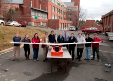 WSU students working on a hydrogen powered UAV