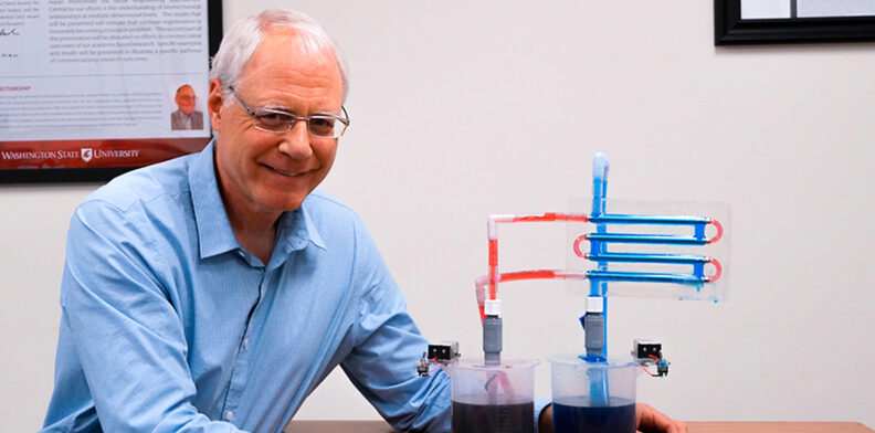 Van Wie and a desktop module containing fluid.