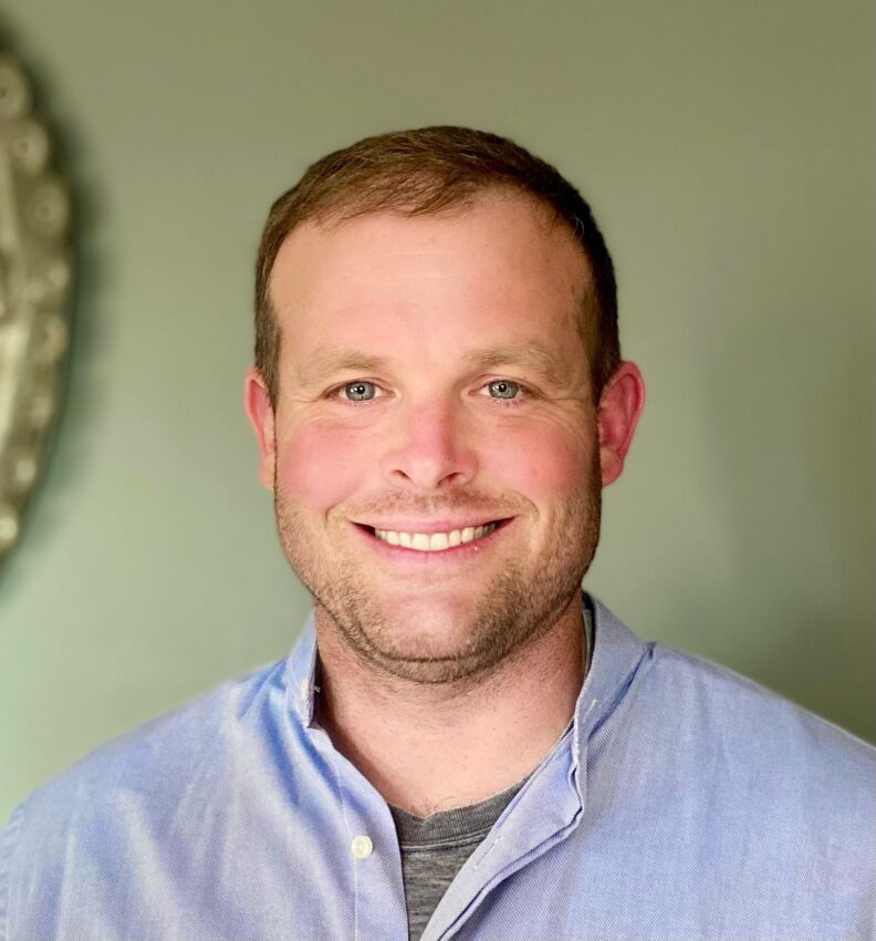 Elijah Christofferson headshot.