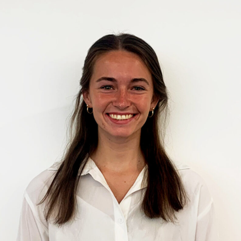 Headshot of Heidi Haze