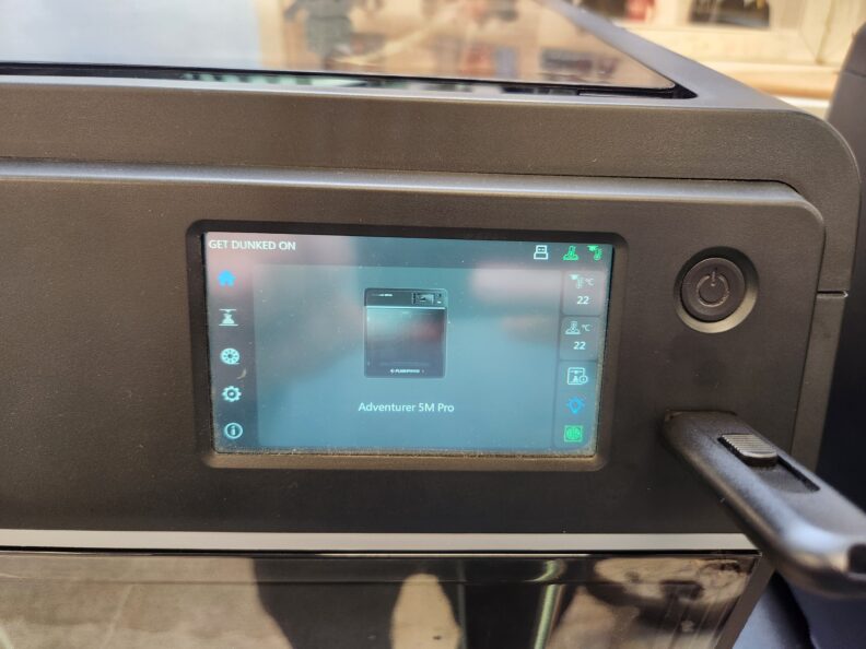 Picture of Adventurer 5M Pro home layout interface